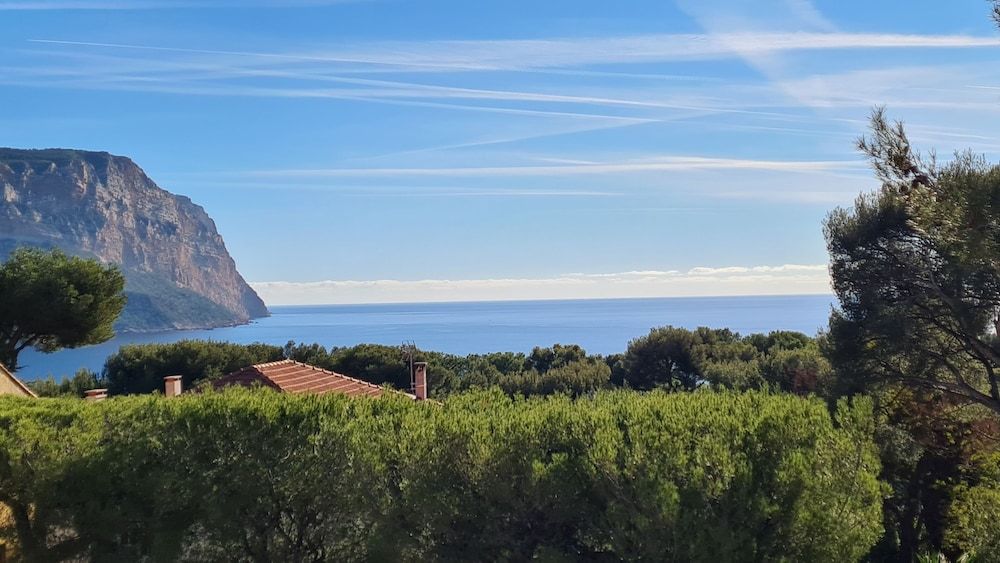 Hôtel Particulier Cassis Parking gratuit Piscine chauffée Apartment, Sea View (Panoramique) 10