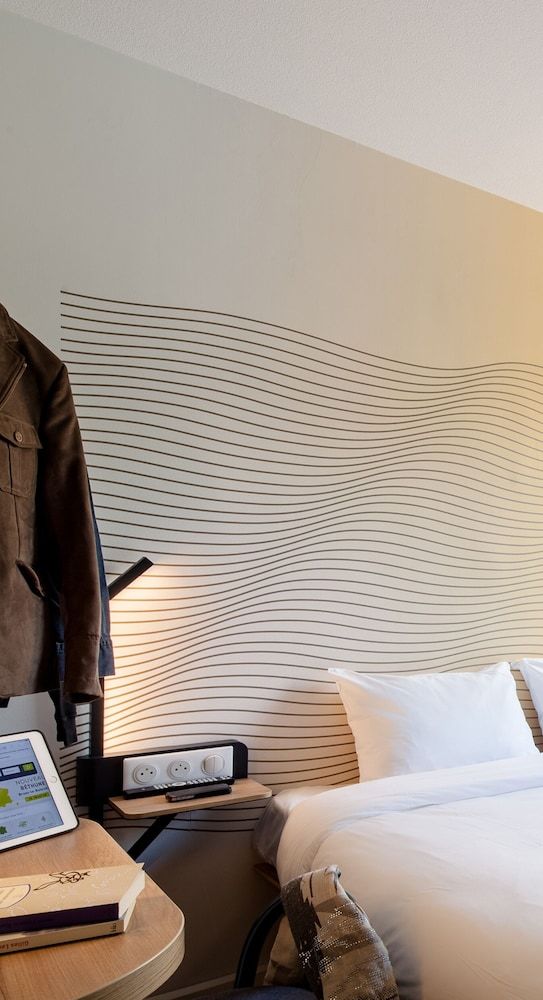 B&B HOTEL NANTERRE Rueil Malmaison Twin Room, Non Smoking 5