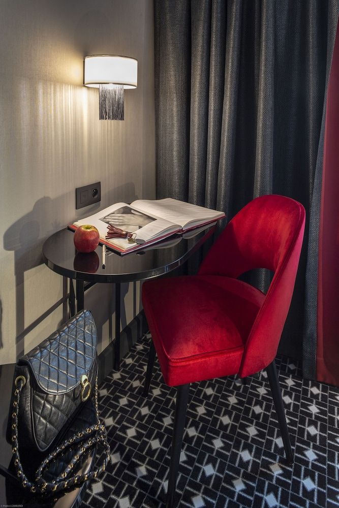 Lenox Montparnasse Hotel Club Room 18