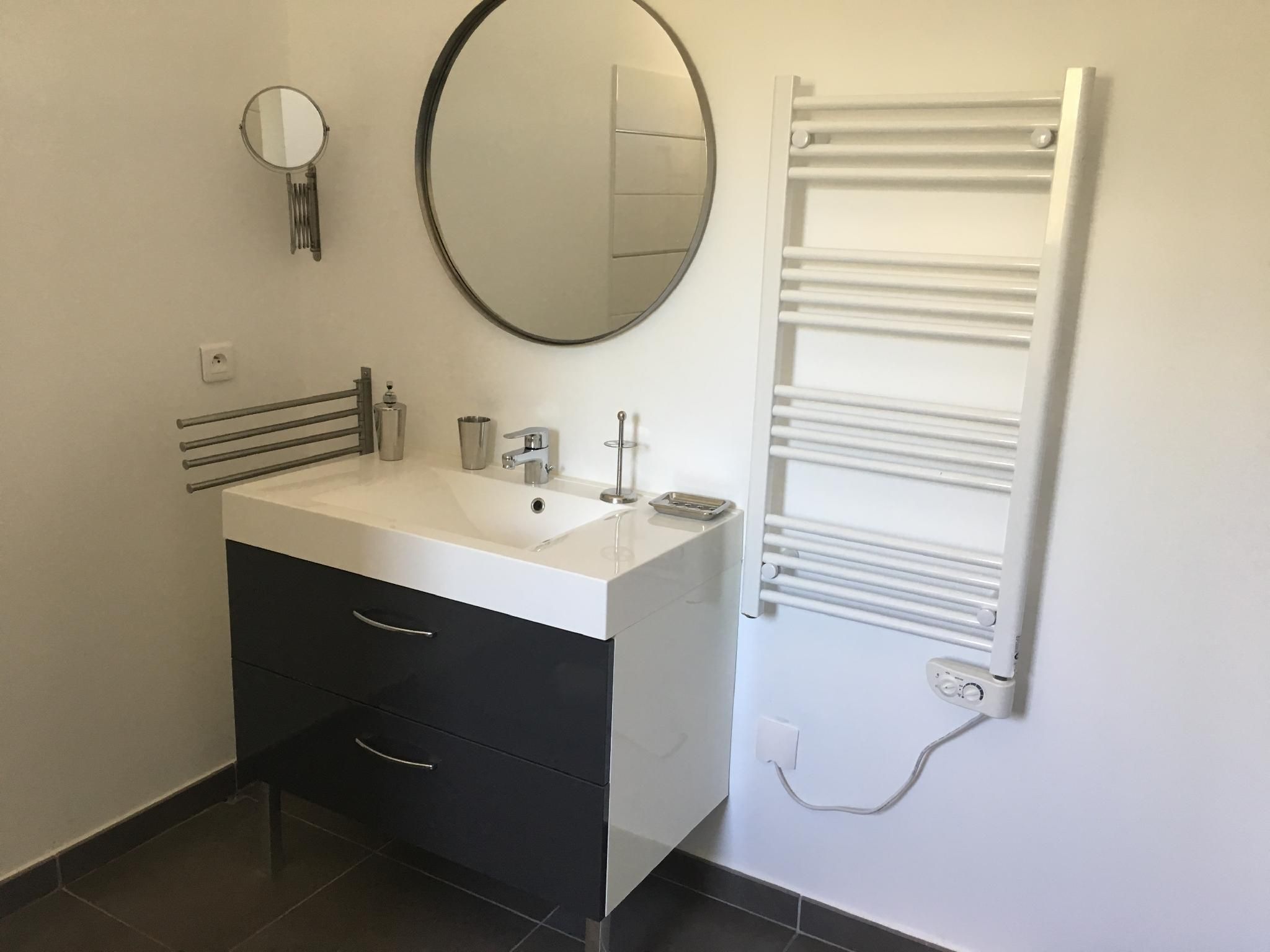 T2 Guest Double Room