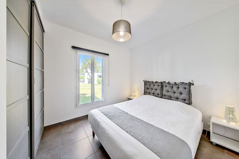 Apartment for 4 people - 1 bedroom - Air conditioning - Terrace - 50 m and 30 m terrace