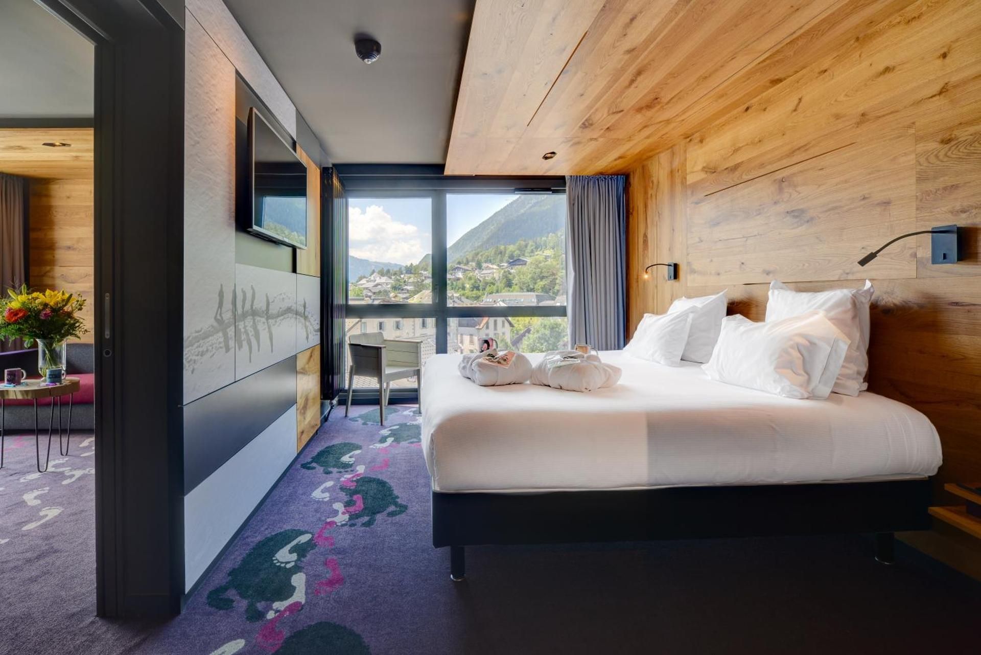Suite with Balcony - Mont-Blanc Range View