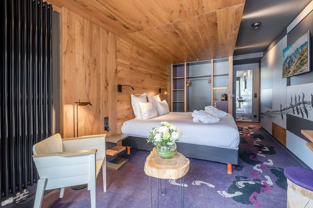 Superior Room, Balcony, View of the Mont Blanc mountain range
