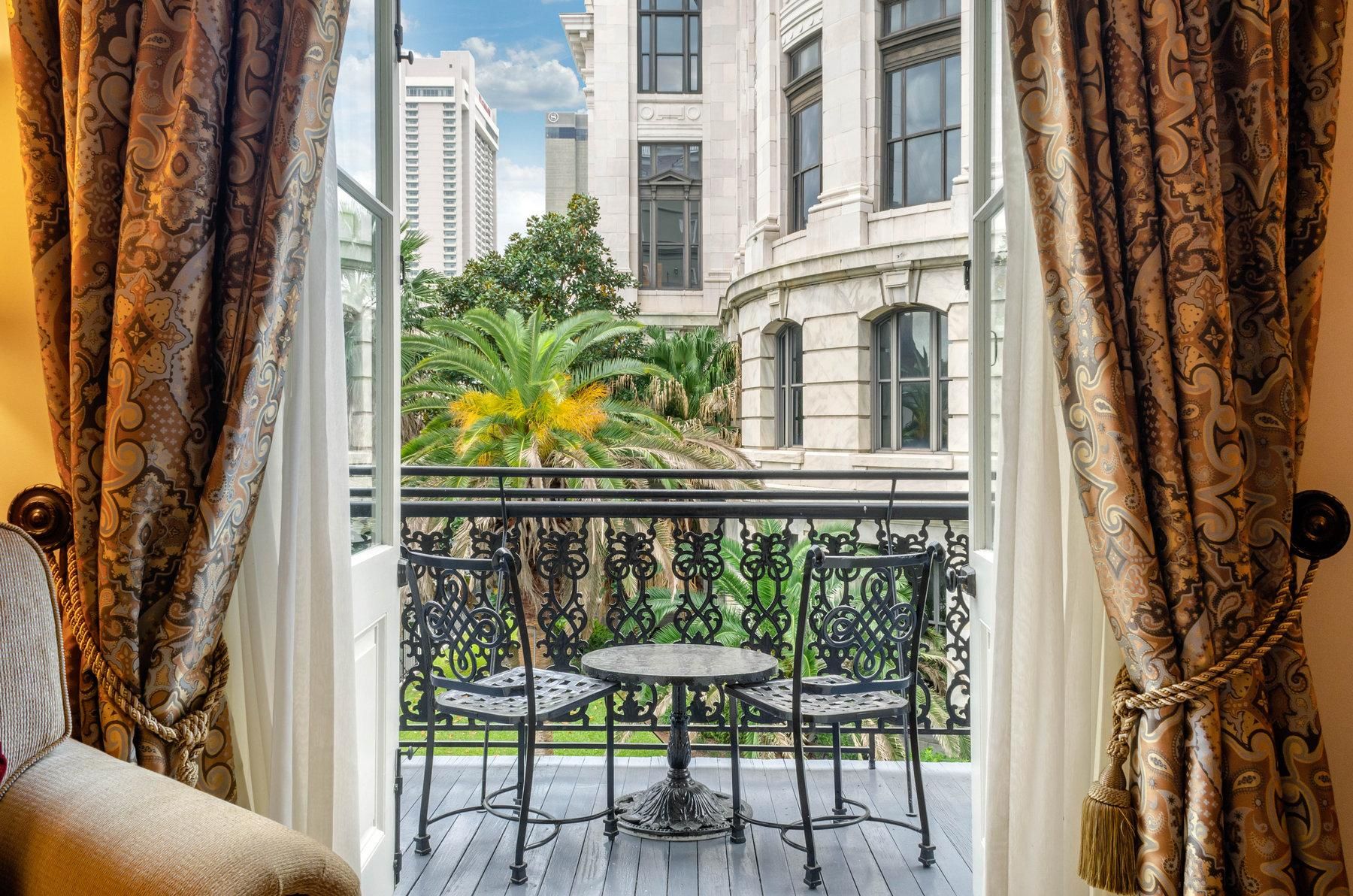 Premier Room with a Balcony 1 King Bed