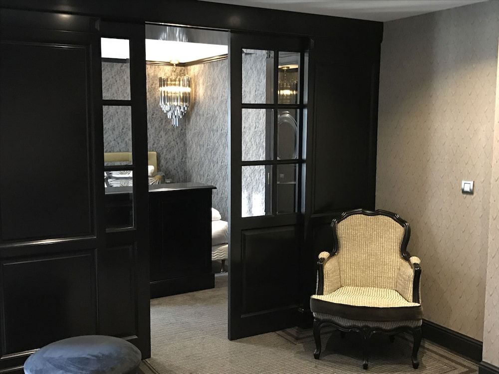 undefined Hotel George Washington