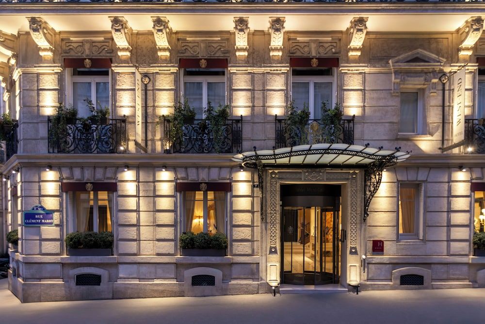 undefined West End Hotel 9