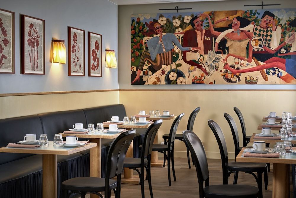 undefined Hôtel de la Boétie 7