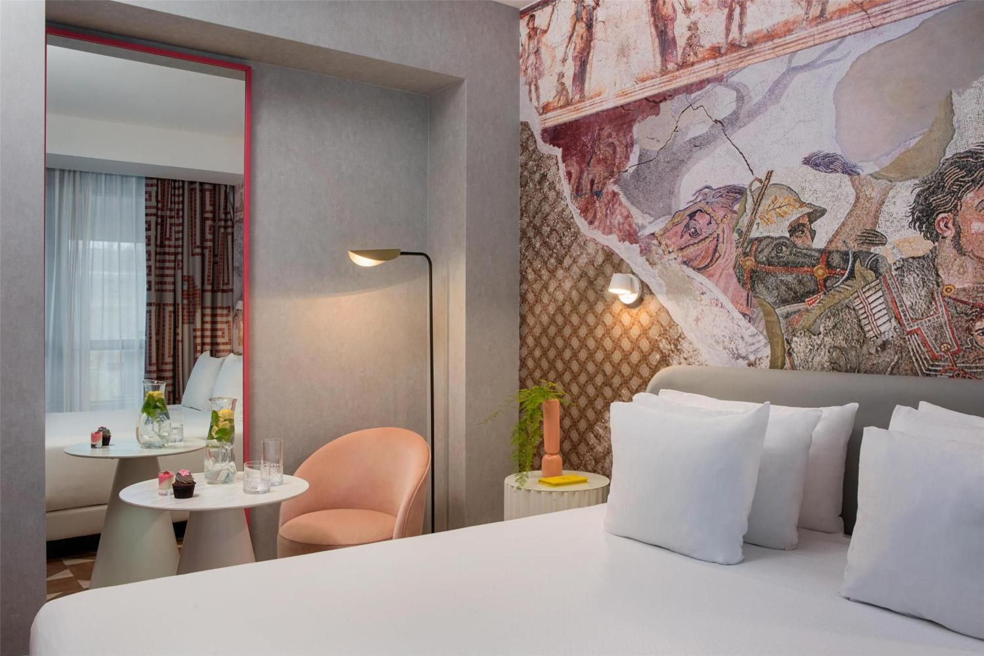 undefined nhow Roma 10