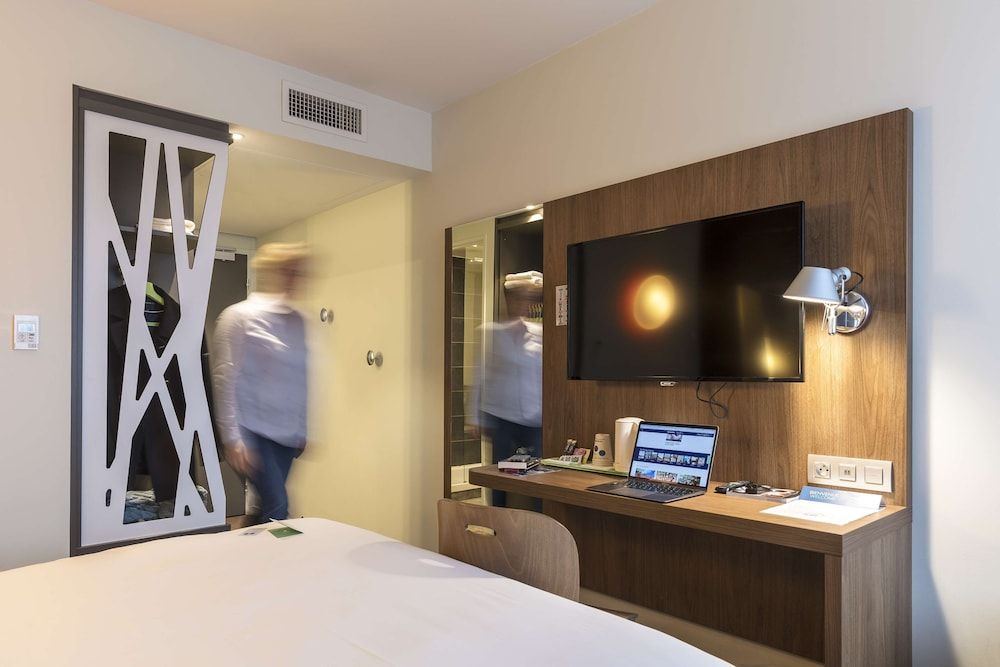 Campanile Le Mans Centre - Gare Next Generation, Room, 1 Double Bed 6