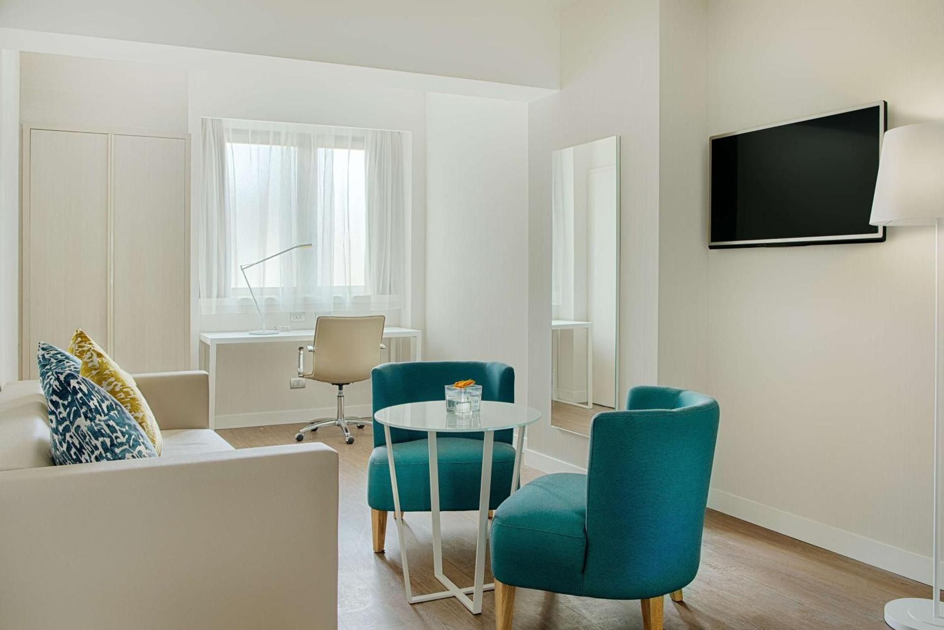 NH Torino Centro Suite 3