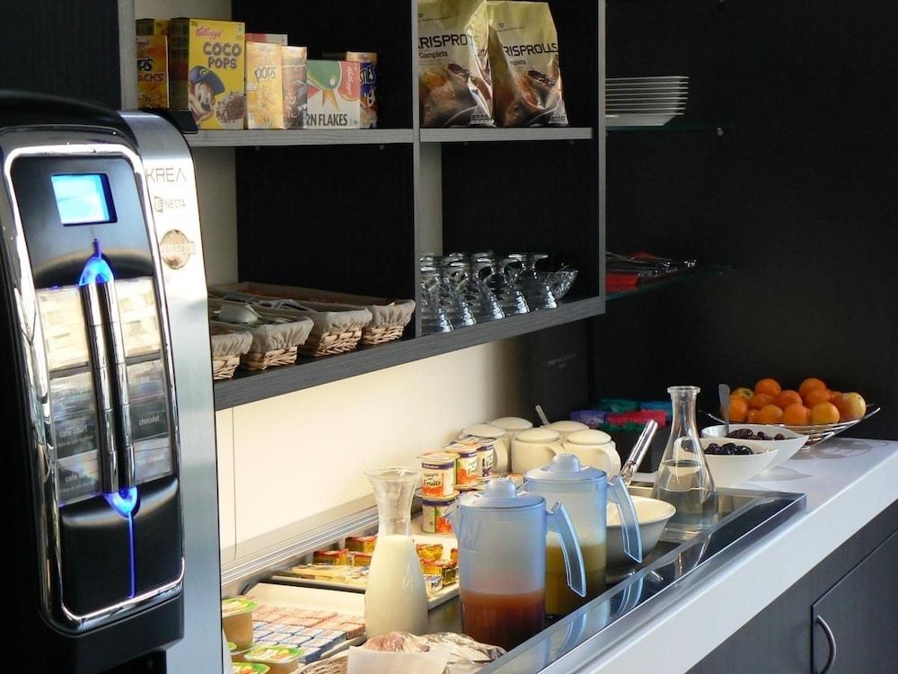 undefined Brit Hotel Confort Rouen Centre 9