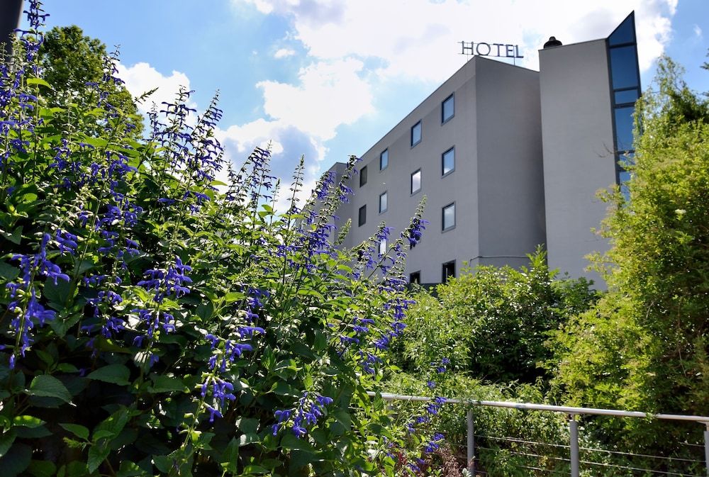 undefined Brit Hotel Confort Rouen Centre 3