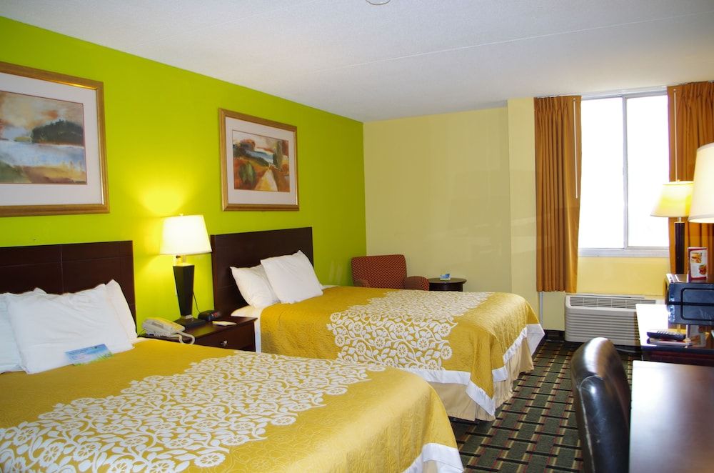 Double Room, 2 Double Beds
