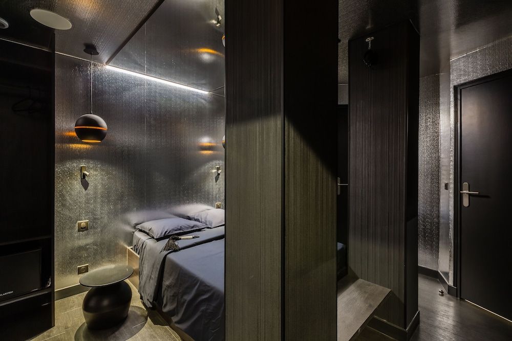 undefined Love Hôtel - Adults Only 10