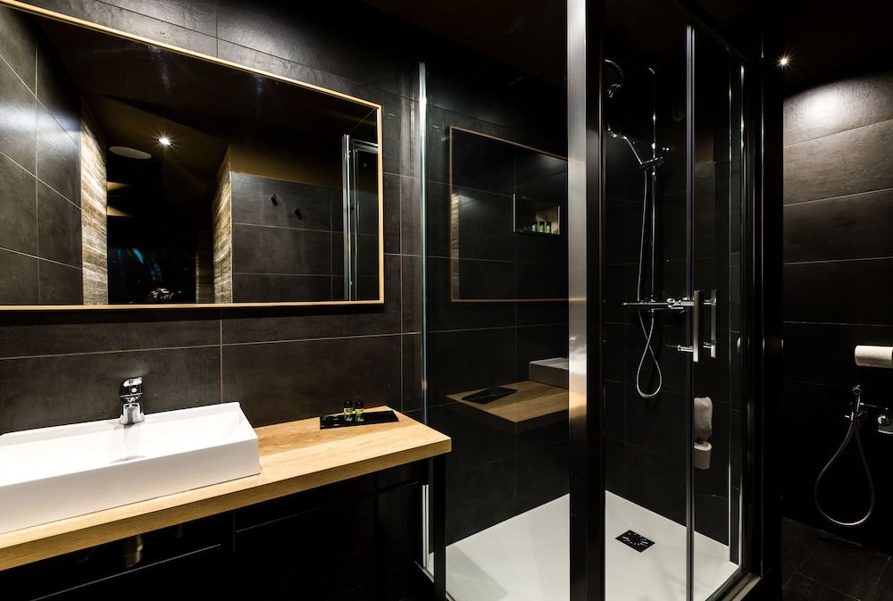 Love Hôtel - Adults Only Superior Double Room 9