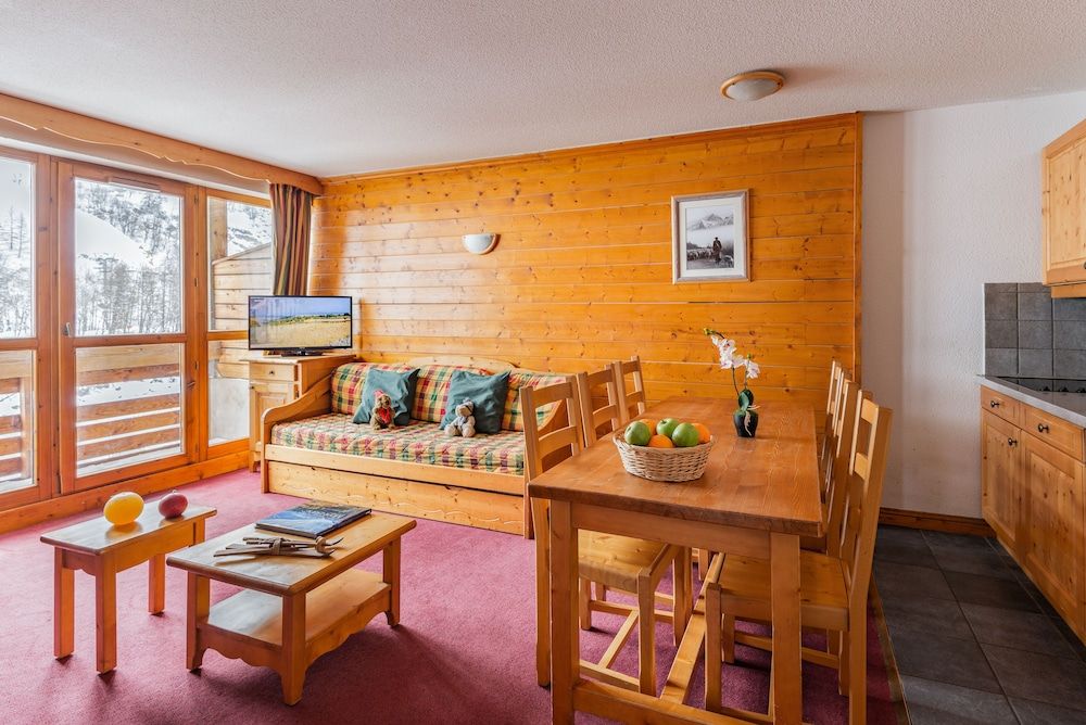 One Bedroom Apartment (for 4)