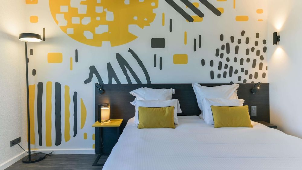 Classic Room, 1 King Bed (King)