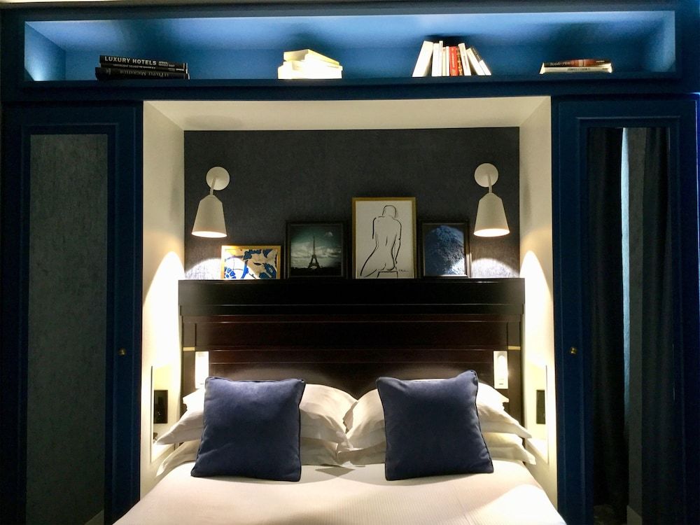 undefined Neuville Arc de Triomphe 5