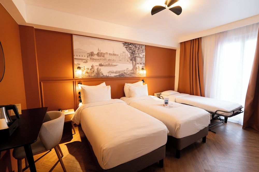 undefined Mercure Paris Bastille Marais 10