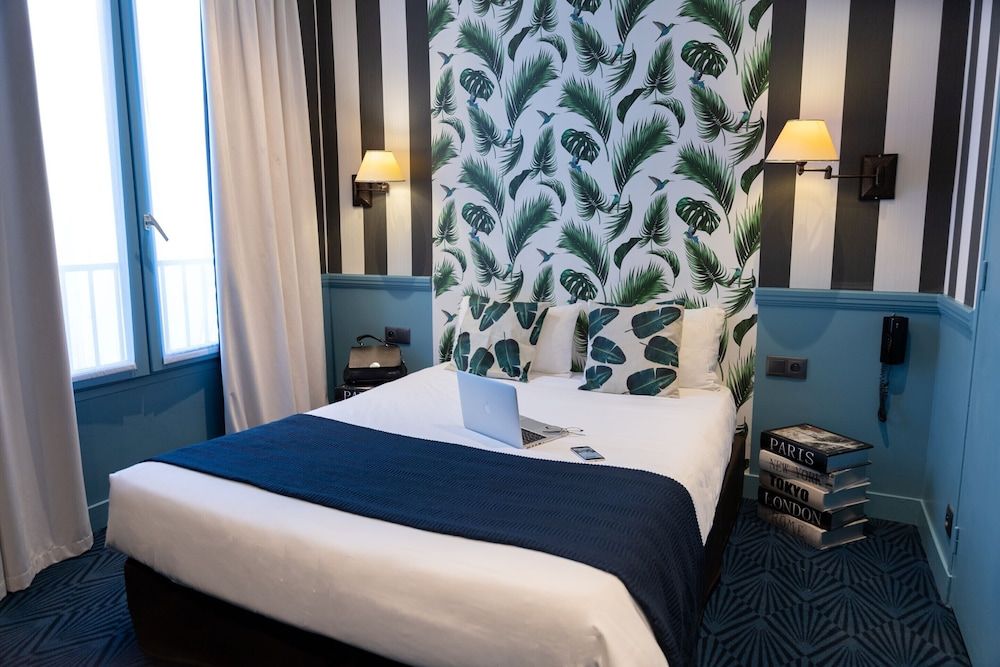 undefined Hotel du Théâtre by Patrick Hayat 4