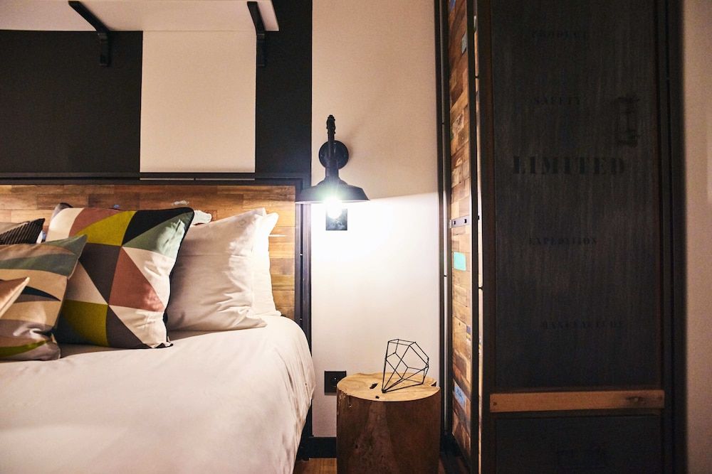 undefined Madrigal hotel 3