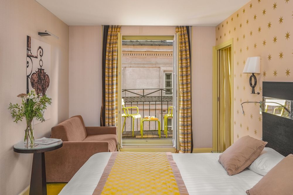 undefined Hotel Le Petit Paris 3