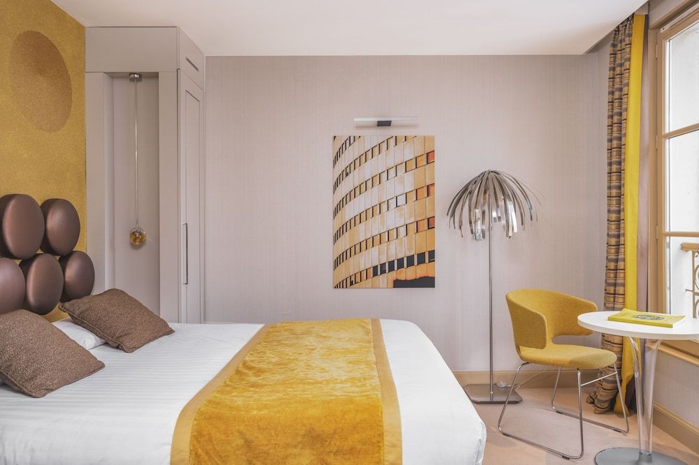 undefined Hotel Le Petit Paris 5