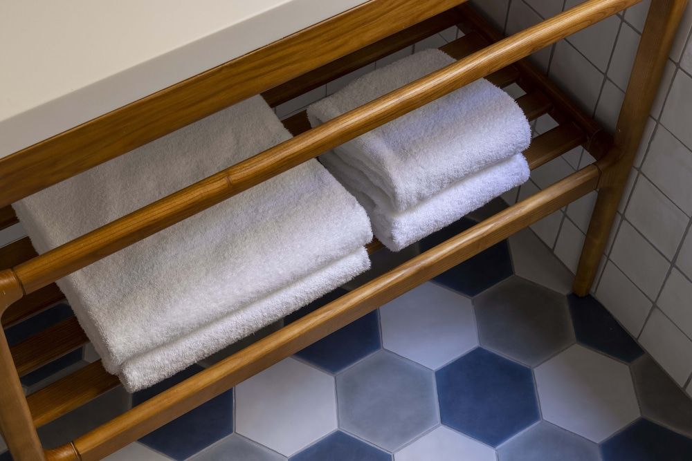 Hôtel Louvre Montana Superior Double Room 4