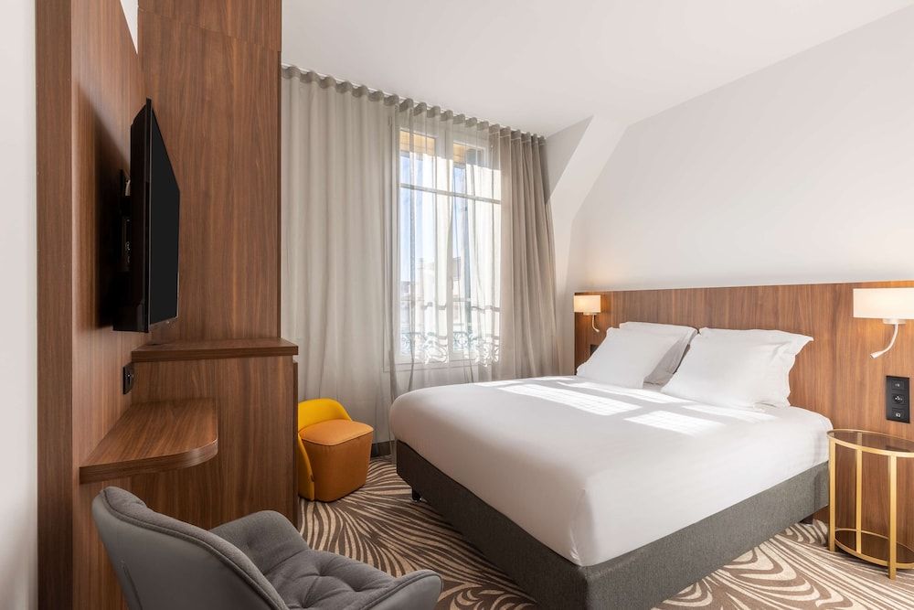 undefined Hôtel Apollinaire Nice 8