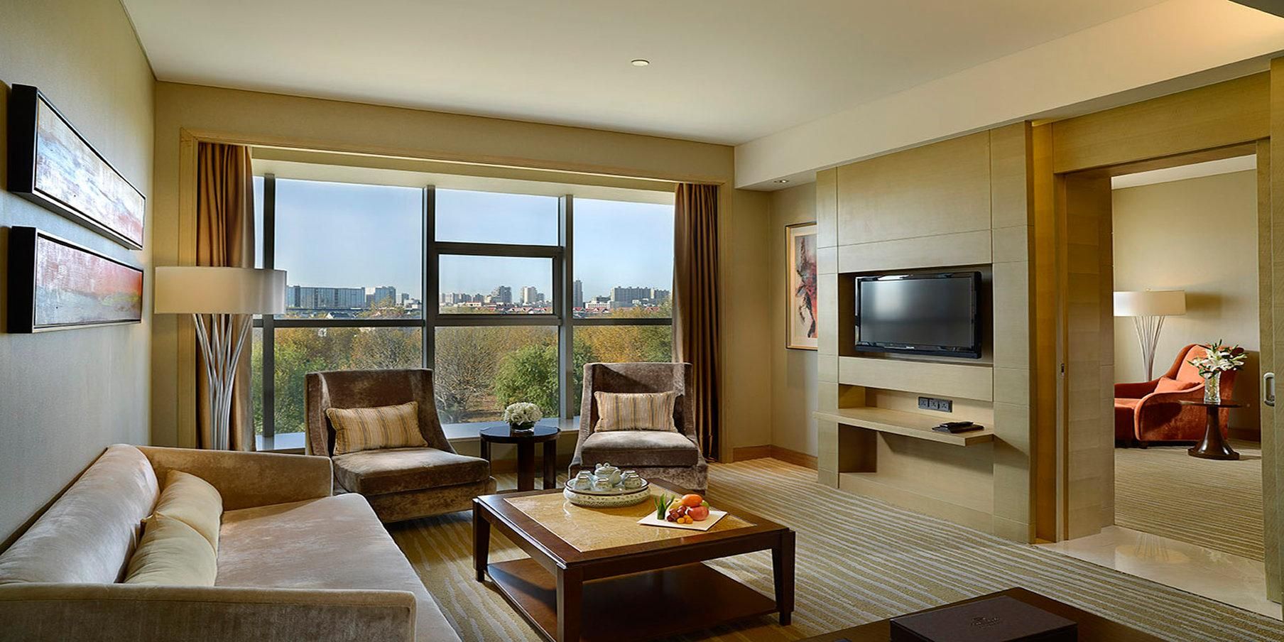 1 King Bed One Bedroom Suite