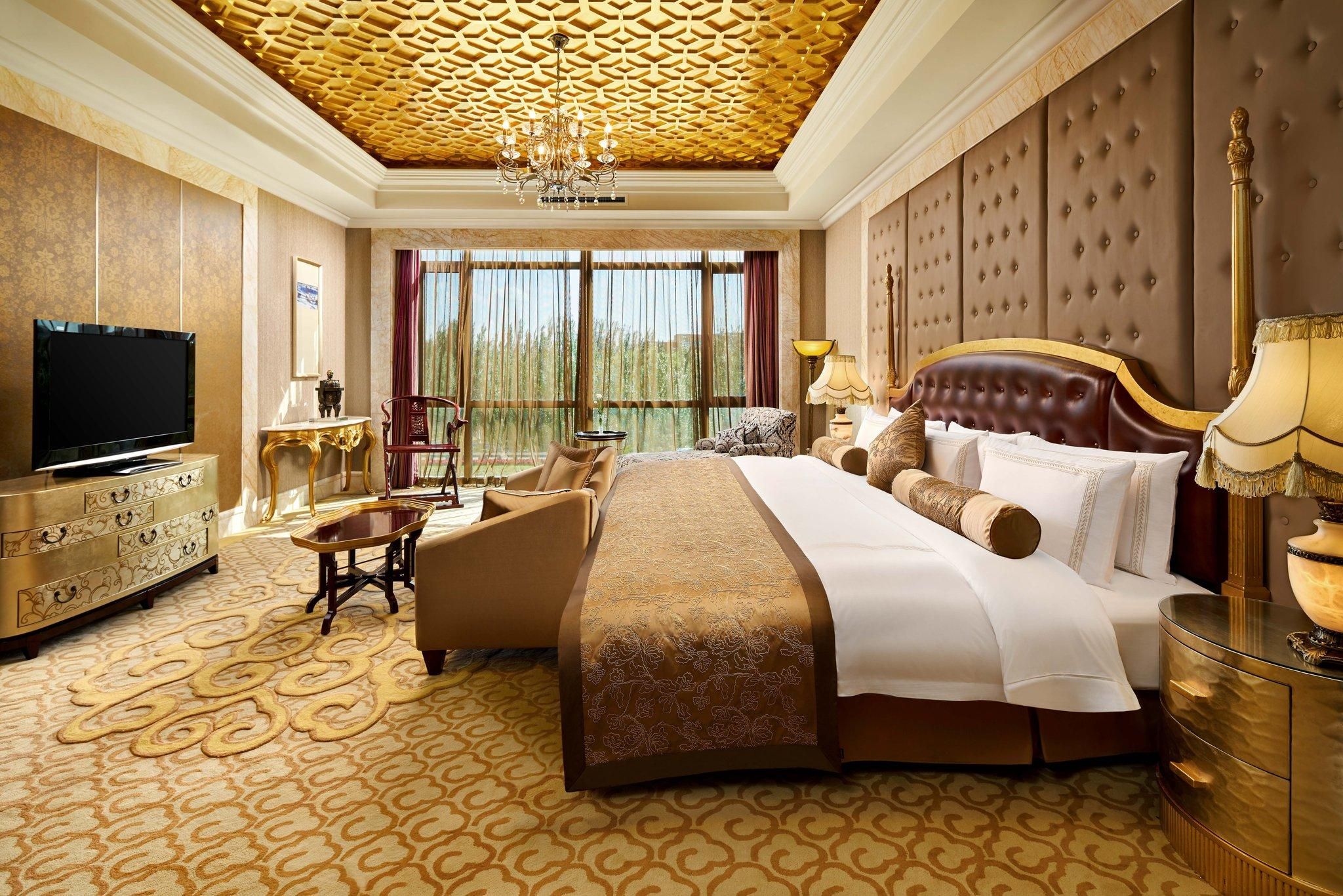 3 King Beds Three Bedroom Suite
