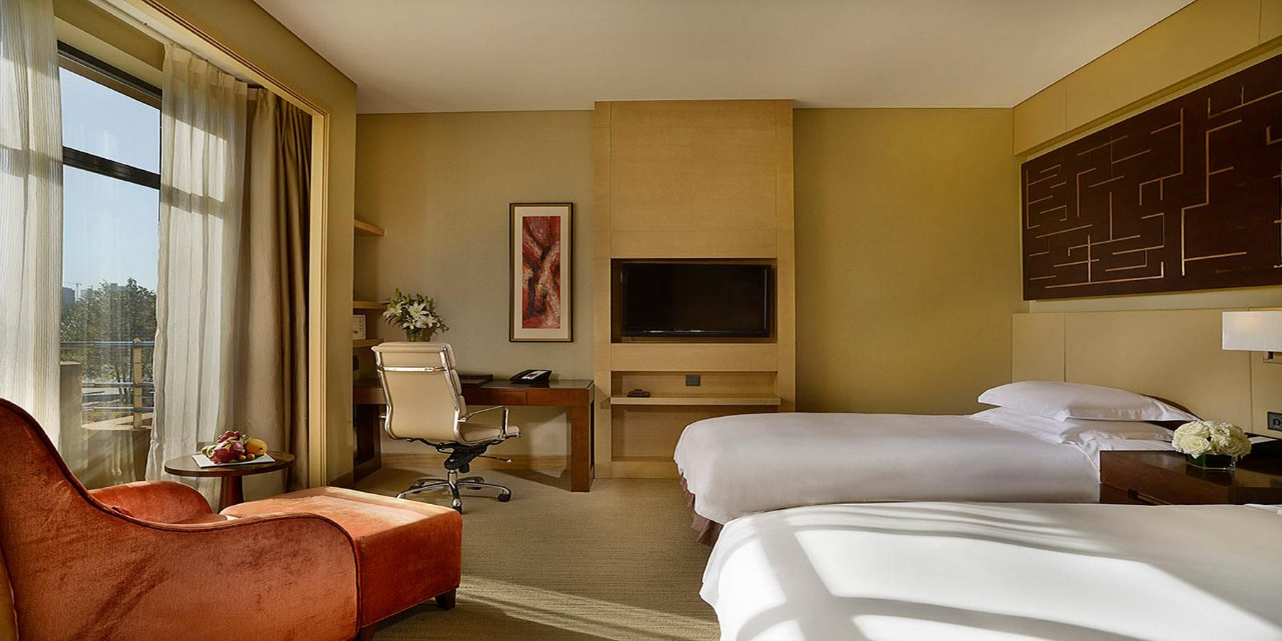2 Single Premium Lounge Access Balcony