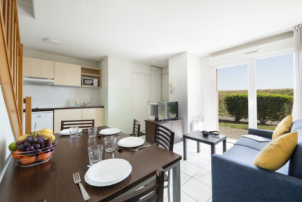 Garden & City Clermont Ferrand Gerzat Apartment, 1 Bedroom (for 2 people) 5