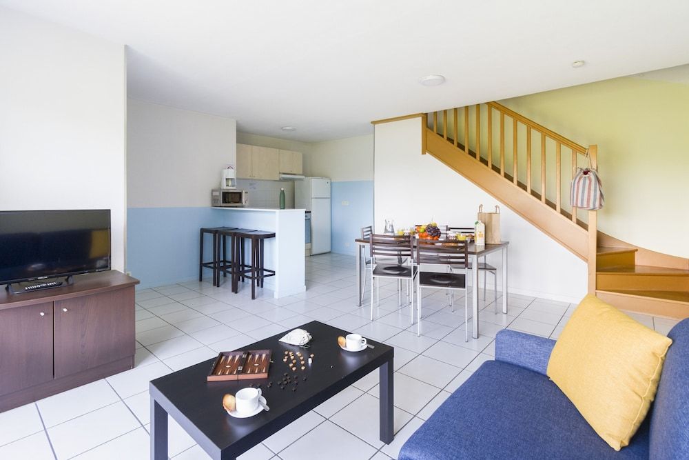 Garden & City Clermont Ferrand Gerzat Villa, 2 Bedrooms (for 6 people) 5