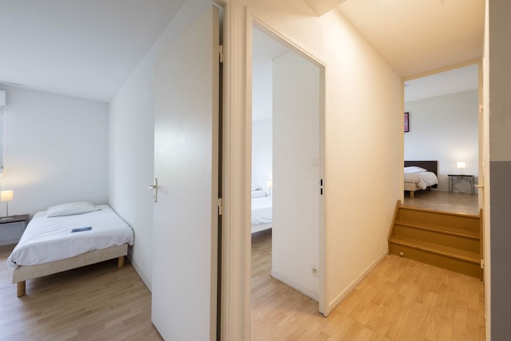 Garden & City Clermont Ferrand Gerzat Villa, 3 Bedrooms (for 8 people) 3