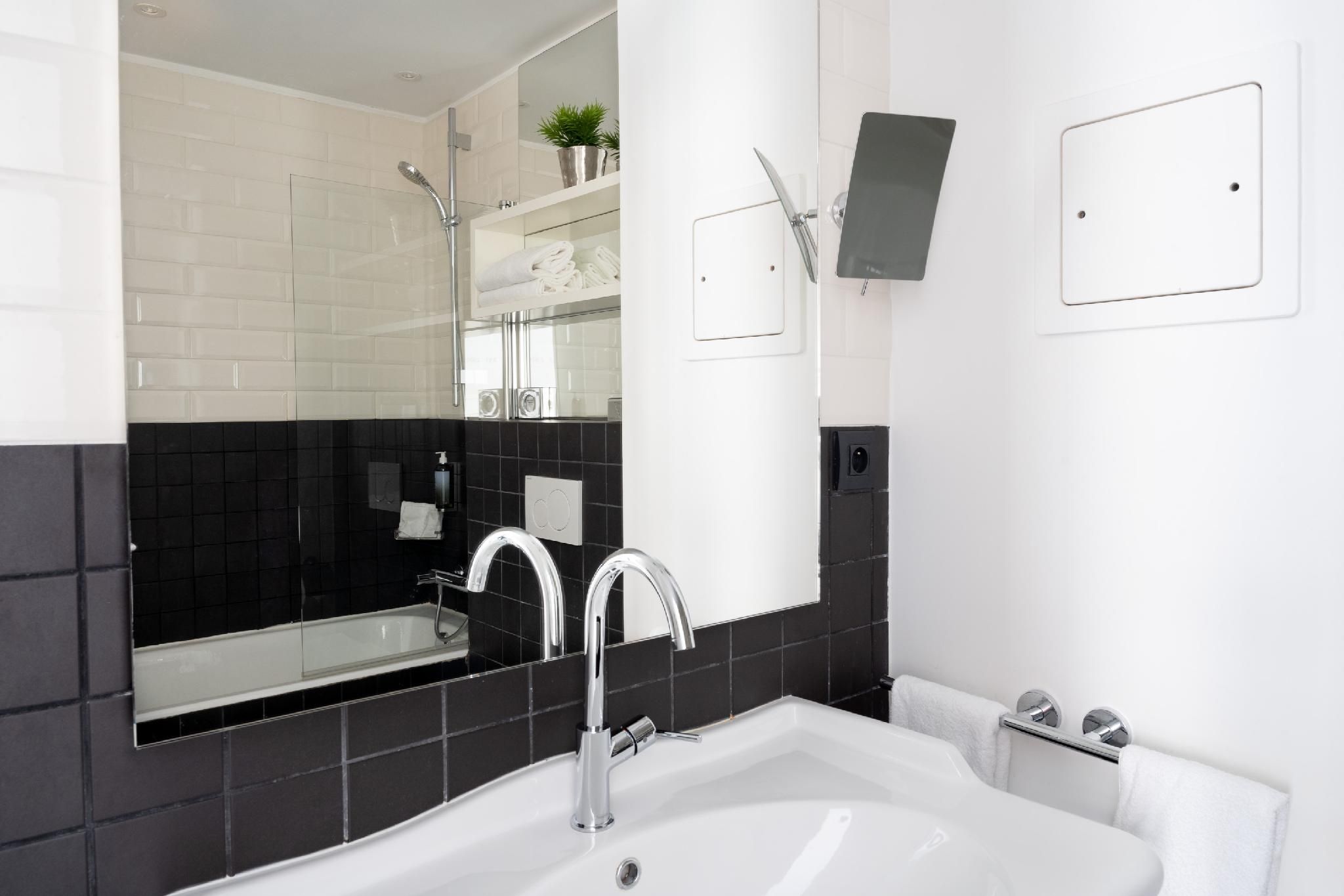 undefined Hôtel 34B - Astotel 10