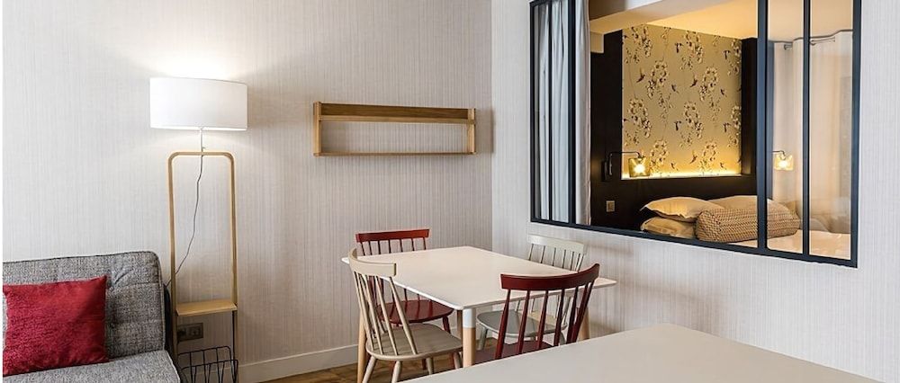 undefined CADET Residence by Collection VESPER 10