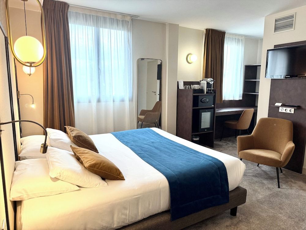 Executive Room, 1 King Bed, Non Smoking