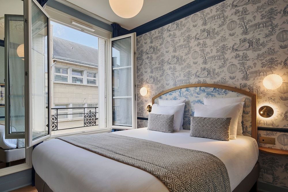 undefined Hôtel de Neuve Le Marais by Happyculture 4