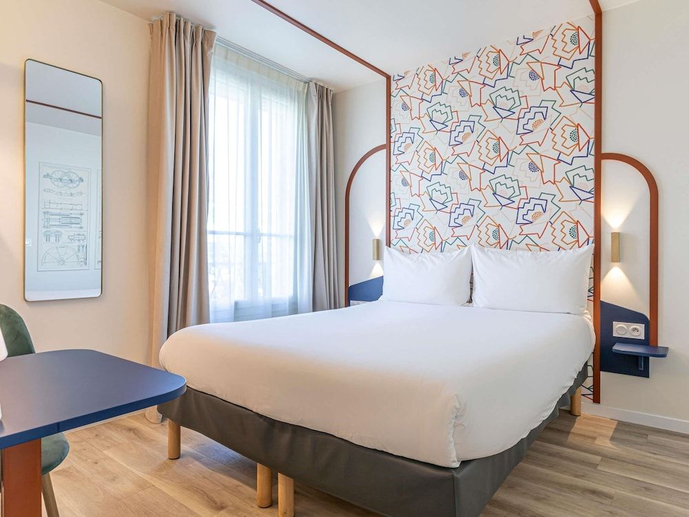 undefined ibis Styles Paris Eiffel Cambronne 2