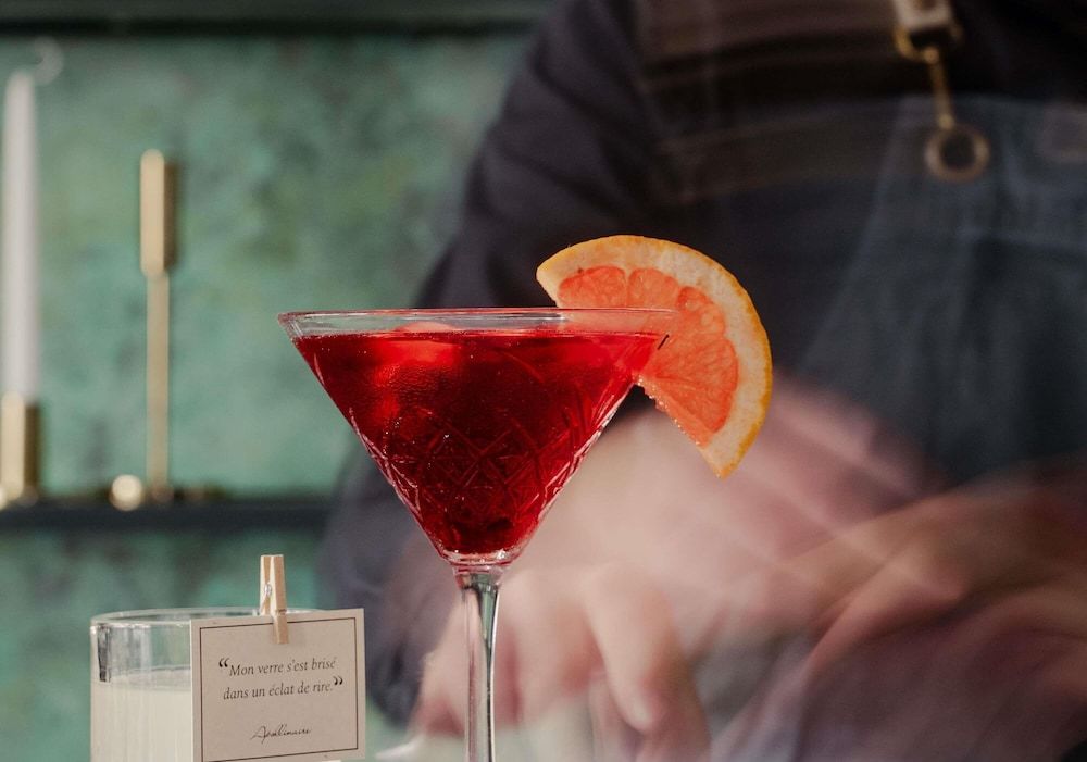 undefined Hôtel Mercure Paris Tour Eiffel Pont Mirabeau 8