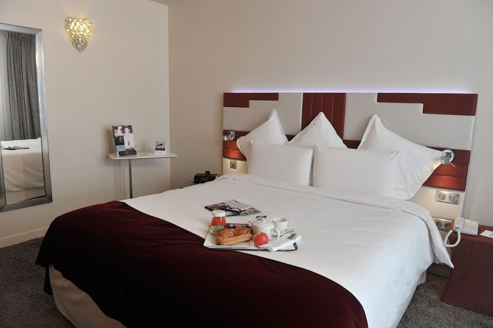 Mercure Paris Opéra Faubourg Montmartre Superior Room, 1 Double Bed 4