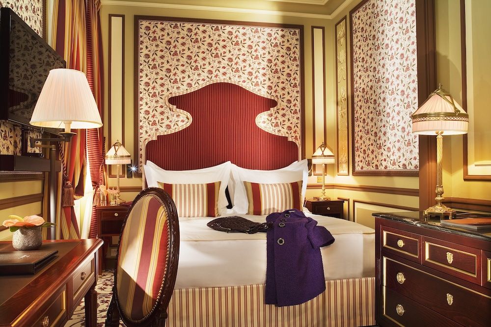 Intercontinental Bordeaux Le Grand Hotel by IHG Classic Room