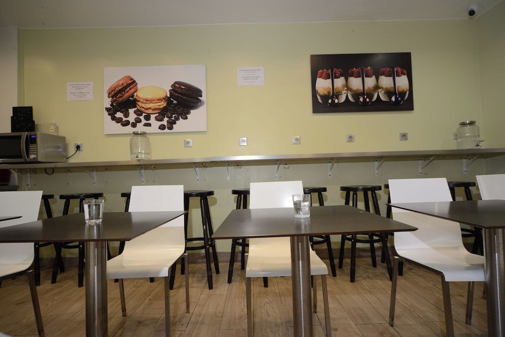 undefined Enjoy Hostel 5