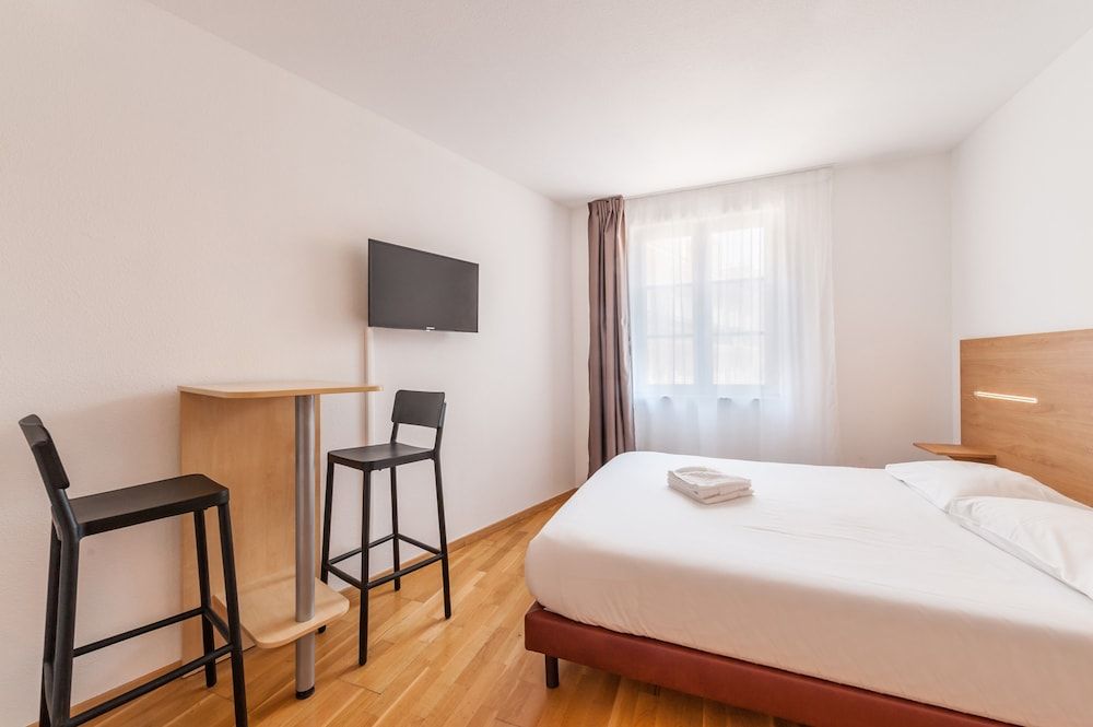 Residhotel Vieux Port Studio, 1 Double Bed