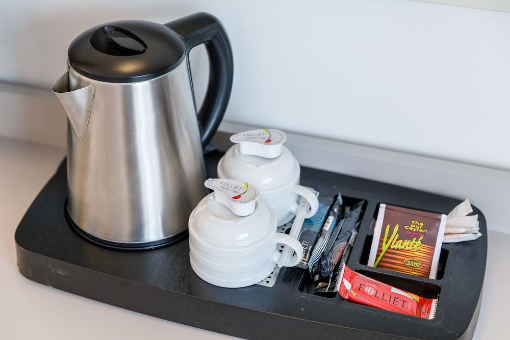 Hotel Nice Riviera Classic Double or Twin Room 8