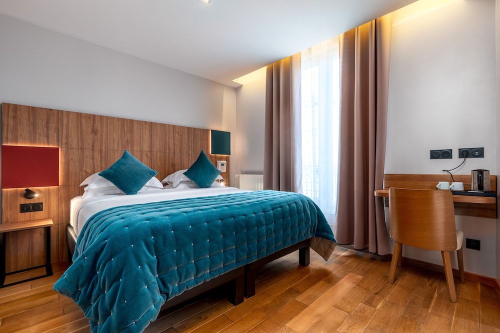 Hôtel de Bellevue Gare du Nord Comfort Double Room 4