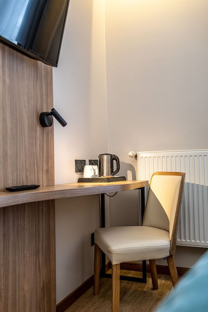 Hôtel de Bellevue Gare du Nord Comfort Twin Room 2