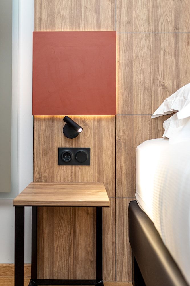 Hôtel de Bellevue Gare du Nord Comfort Double Room 2