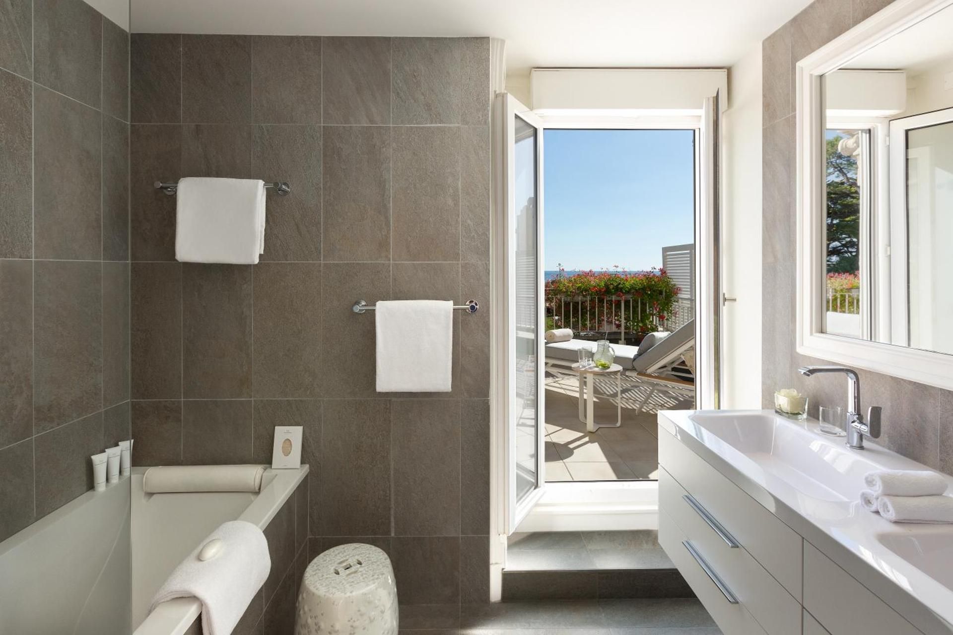 Prestige Junior Suite with sea view